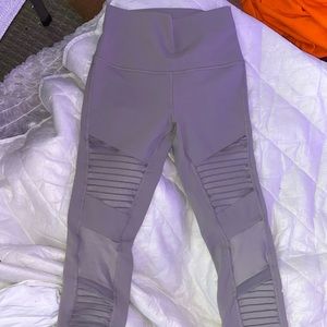 Alo Motto Yoga Pants